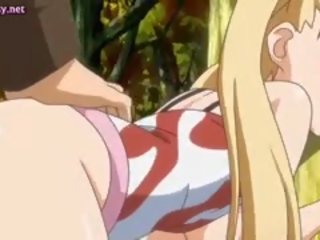 Blondynka stunner anime dostaje wbity
