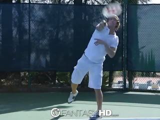 Piccolo dillion arpista prende scopata su il tennis corte