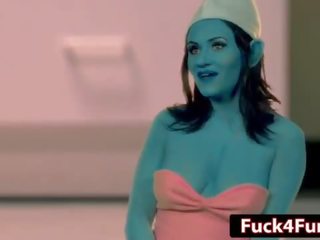 야경 추적 에 그만큼 smurfs 패러디 트리플 엑스